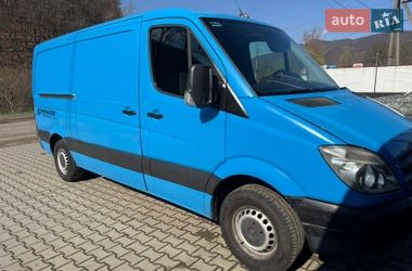 Грузовой фургон Mercedes-Benz Sprinter 2011 в Вижнице