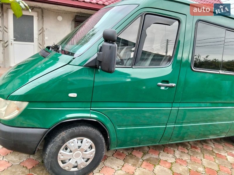 Mercedes-Benz Sprinter 2005