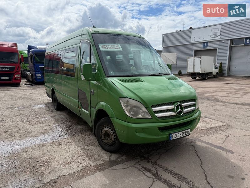 Mercedes-Benz Sprinter 2011