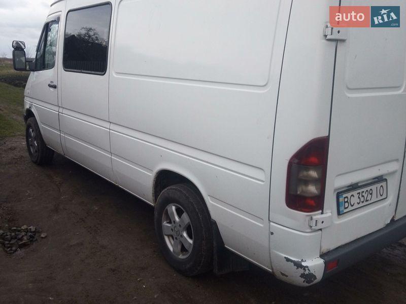 Вантажопасажирський фургон Mercedes-Benz Sprinter 2006 в Львові