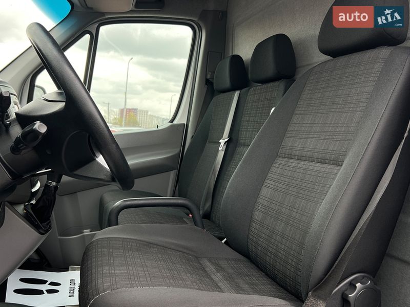 Грузовой фургон Mercedes-Benz Sprinter 2018 в Львове