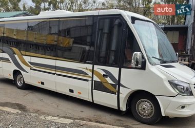 Туристичний / Міжміський автобус Mercedes-Benz Sprinter 2016 в Рівному