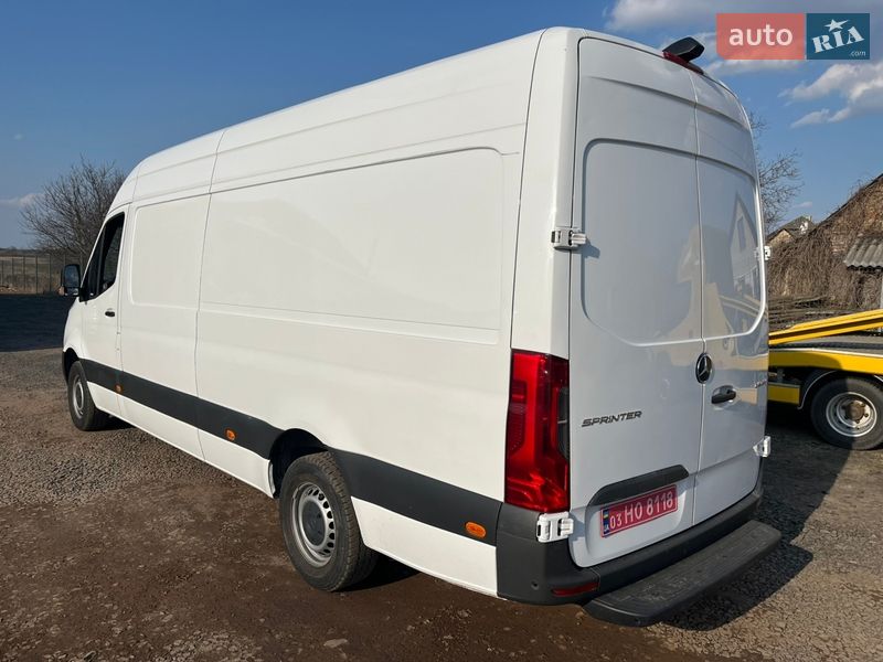 Грузовой фургон Mercedes-Benz Sprinter 2022 в Владимире