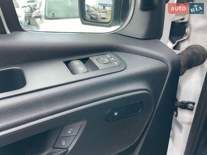 Грузовой фургон Mercedes-Benz Sprinter 2023 в Львове