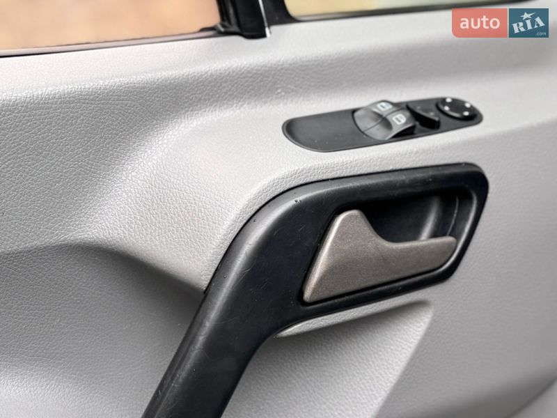 Грузовой фургон Mercedes-Benz Sprinter 2015 в Виноградове