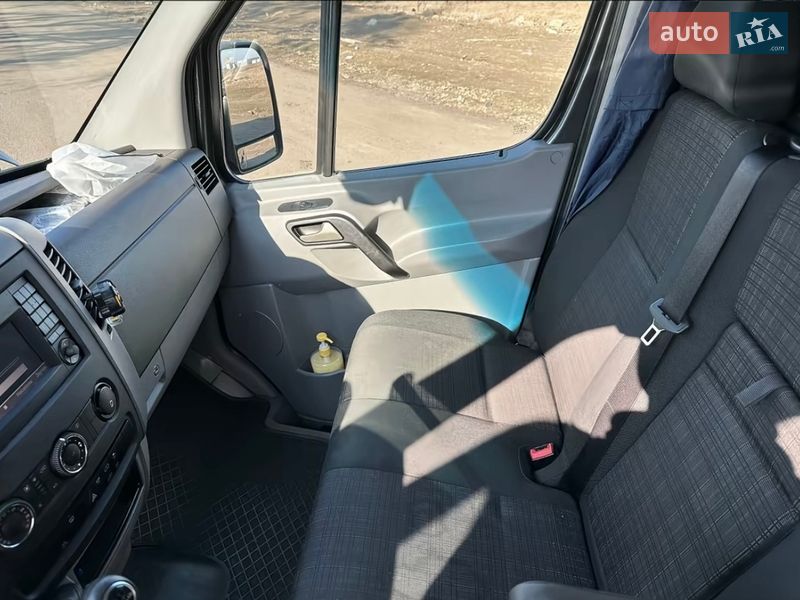 Микроавтобус Mercedes-Benz Sprinter 2014 в Софиевской Борщаговке фото 29 Микроавтобус Mercedes-Benz Sprinter 2014 в Софиевской Борщаговке