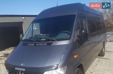 Вантажопасажирський фургон Mercedes-Benz Sprinter 2006 в Вижниці