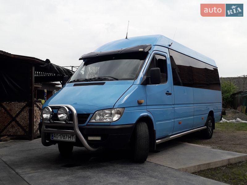 Mercedes-Benz Sprinter 2003