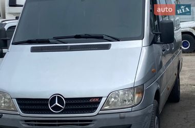 Вантажопасажирський фургон Mercedes-Benz Sprinter 2003 в Рівному