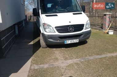 Грузовой фургон Mercedes-Benz Sprinter 2012 в Ивано-Франковске