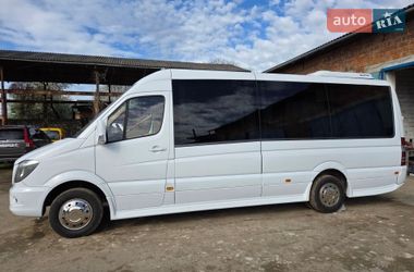 Туристичний / Міжміський автобус Mercedes-Benz Sprinter 2015 в Чернівцях