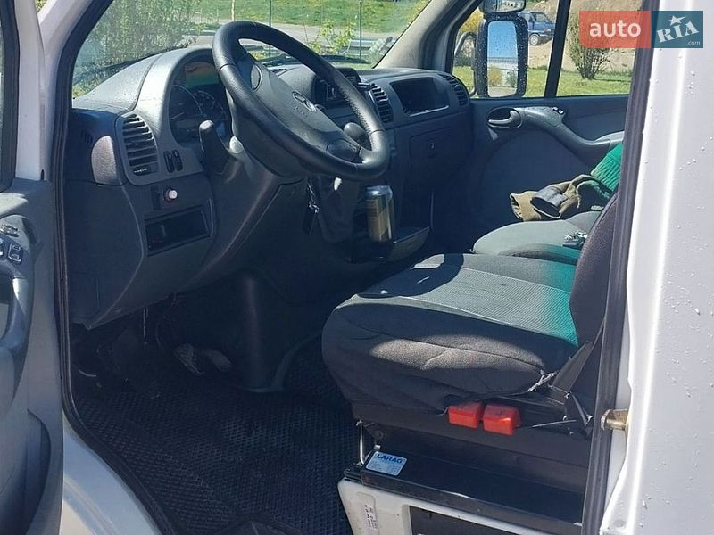 Mercedes-Benz Sprinter 2006