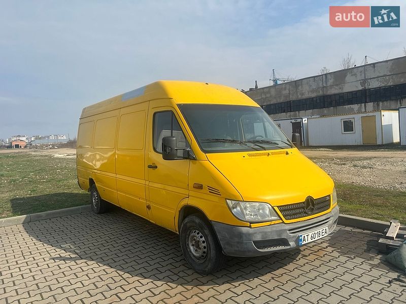 Mercedes-Benz Sprinter 2003