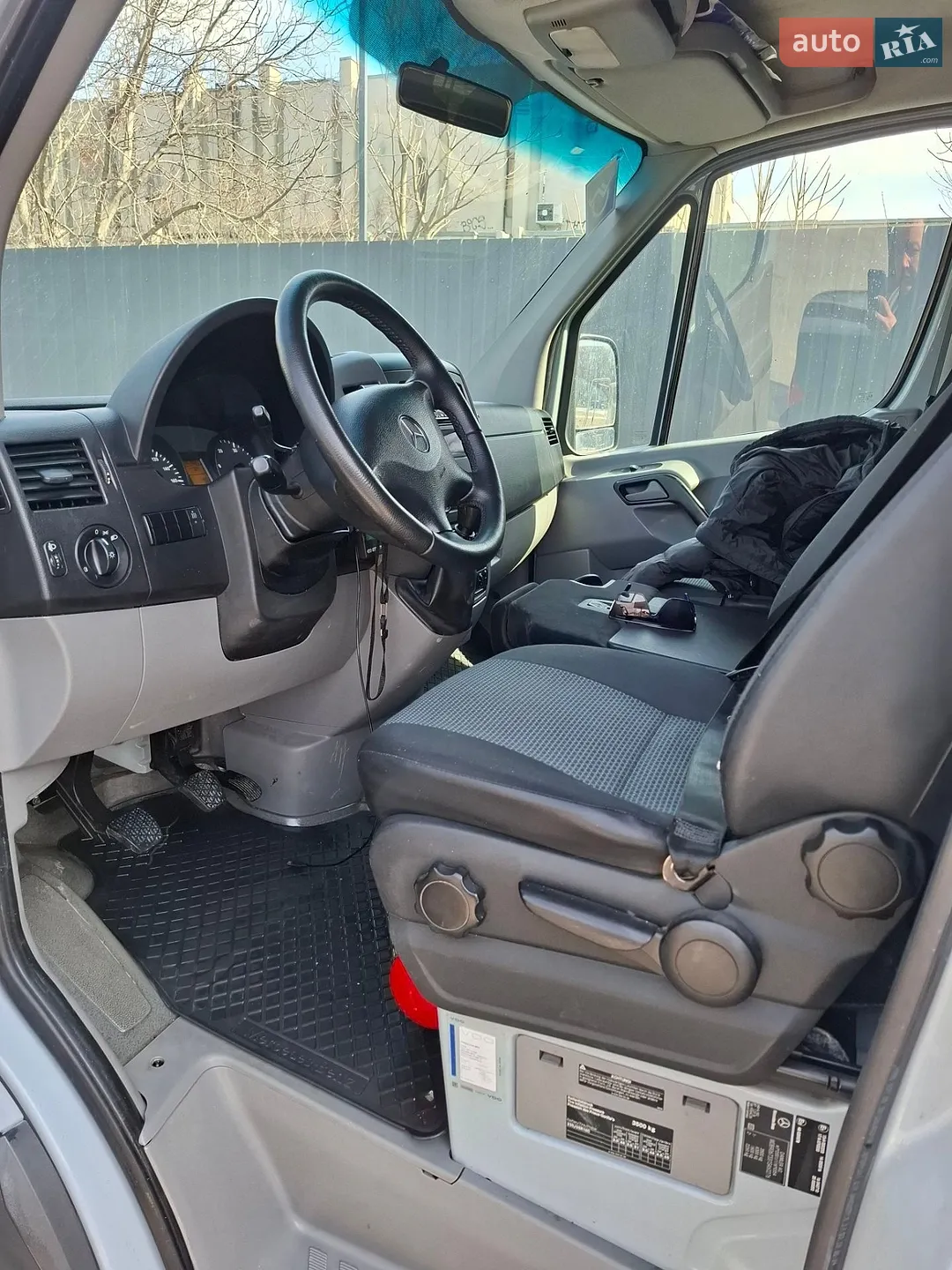 2010 Mercedes-Benz Sprinter - мініатюра 14