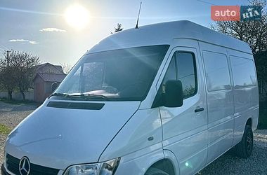 Вантажний фургон Mercedes-Benz Sprinter 2006 в Тернополі