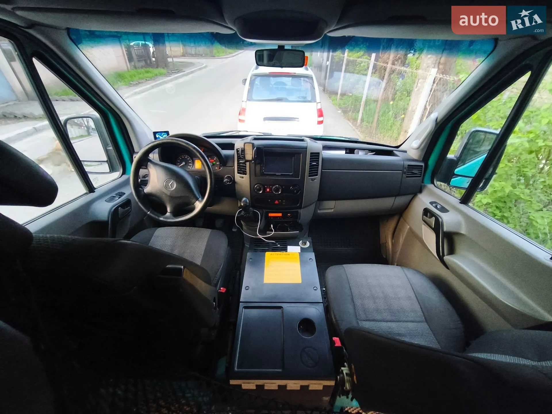2011 Mercedes-Benz Sprinter - мініатюра 6