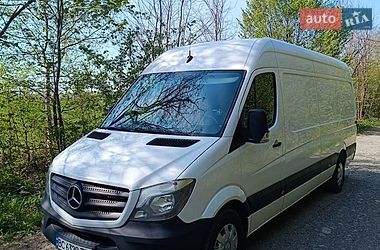 Вантажний фургон Mercedes-Benz Sprinter 2015 в Львові