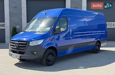 Вантажний фургон Mercedes-Benz Sprinter 2022 в Мукачевому