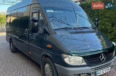 Микроавтобус Mercedes-Benz Sprinter 2005 в Иршаве