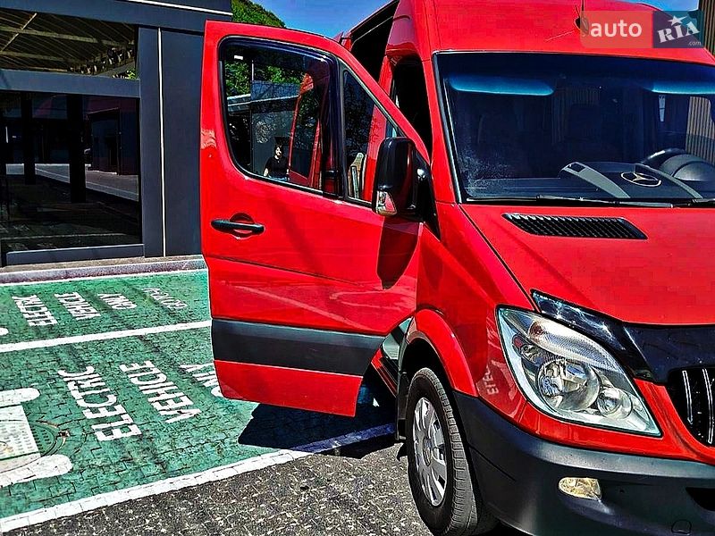 Mercedes-Benz Sprinter 2012