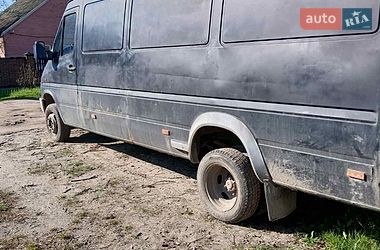 Другие грузовики Mercedes-Benz Sprinter 1998 в Сумах