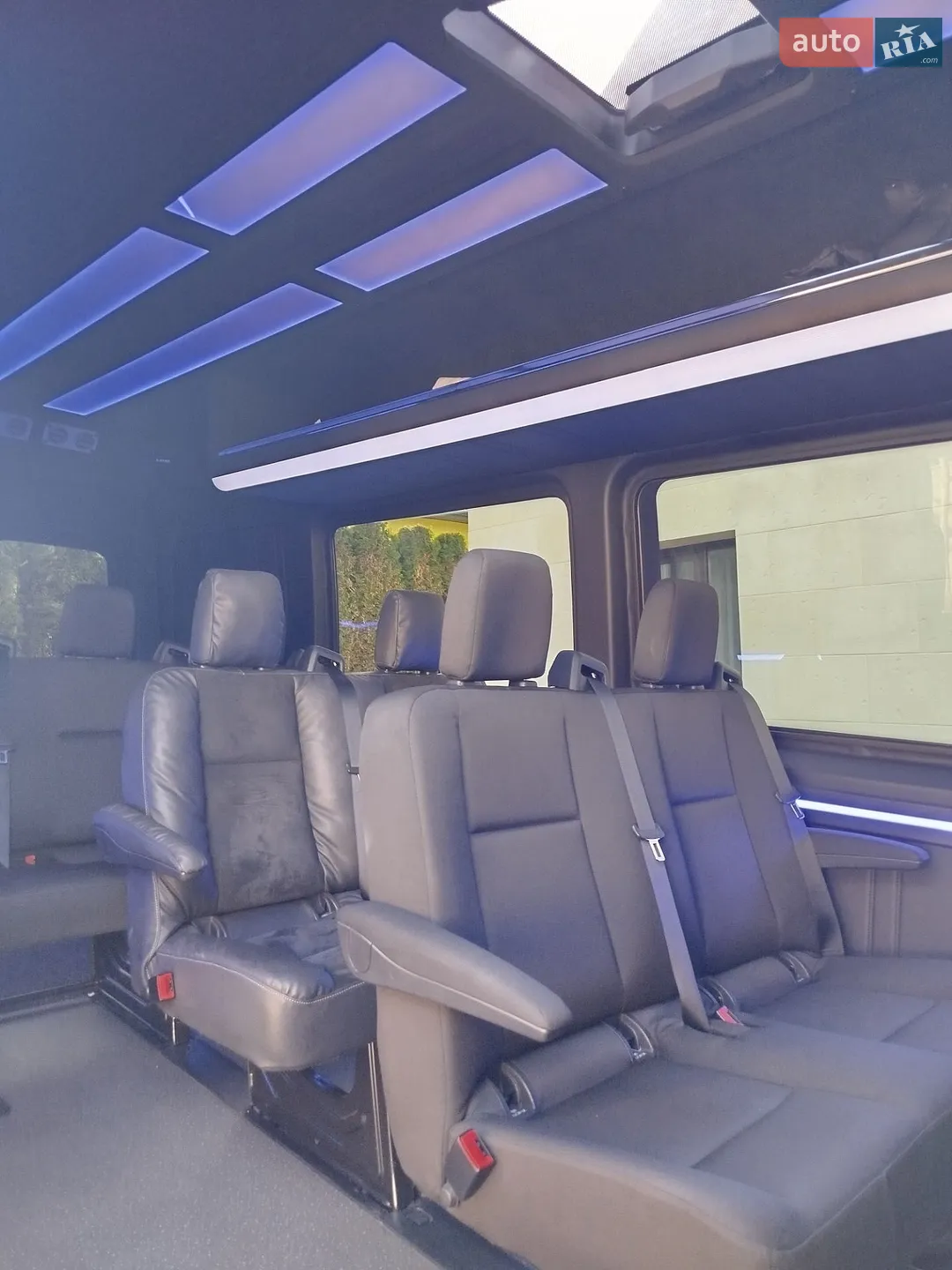 2019 Mercedes-Benz Sprinter - мініатюра 34