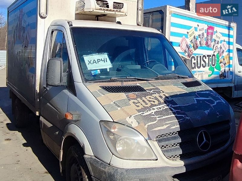 Mercedes-Benz Sprinter 2011