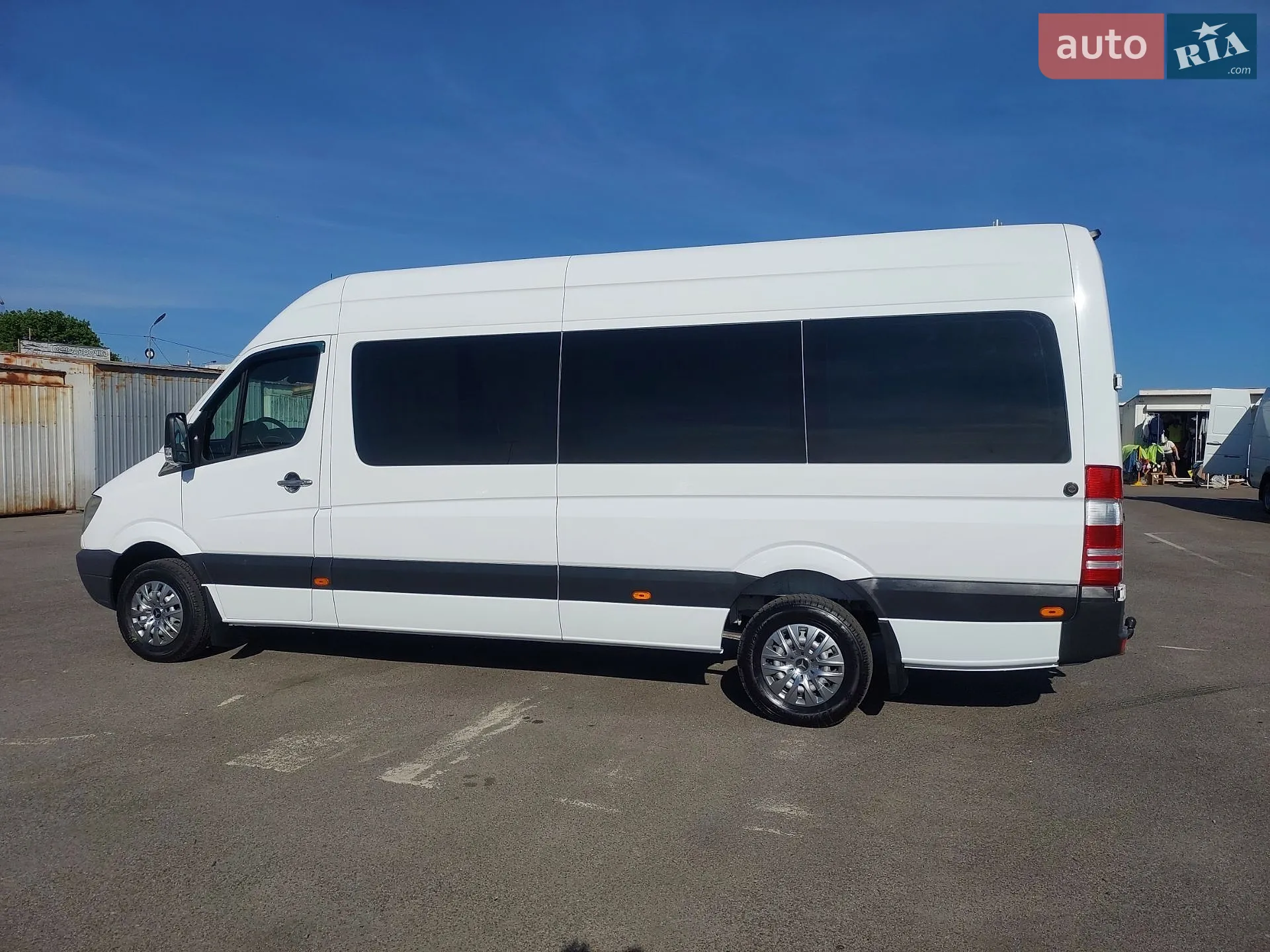 2011 Mercedes-Benz Sprinter - мініатюра 9