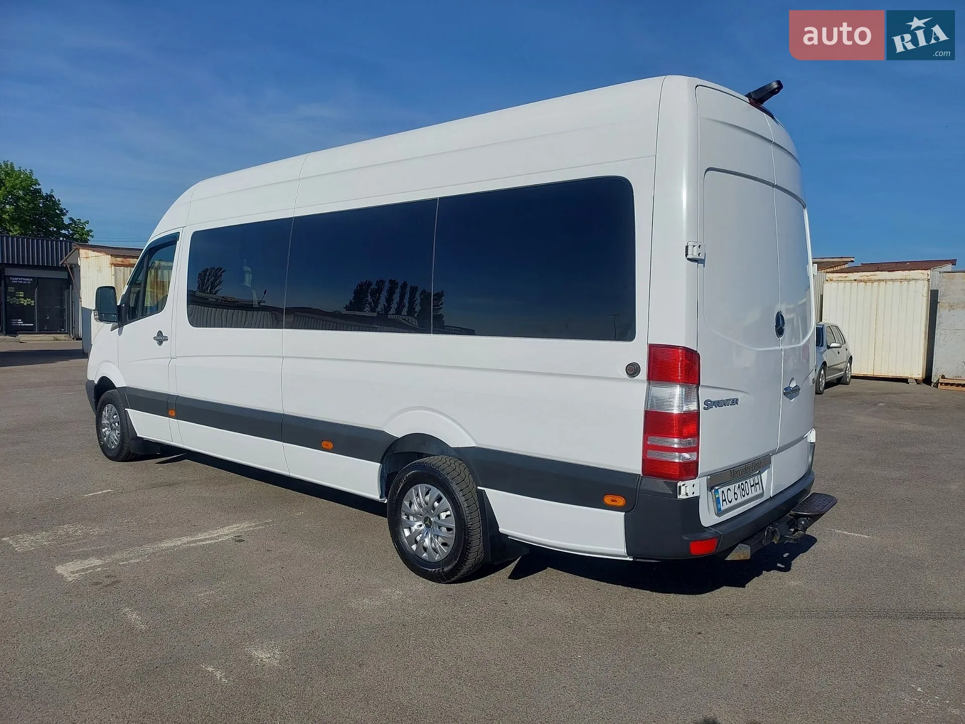 2011 Mercedes-Benz Sprinter - мініатюра 7