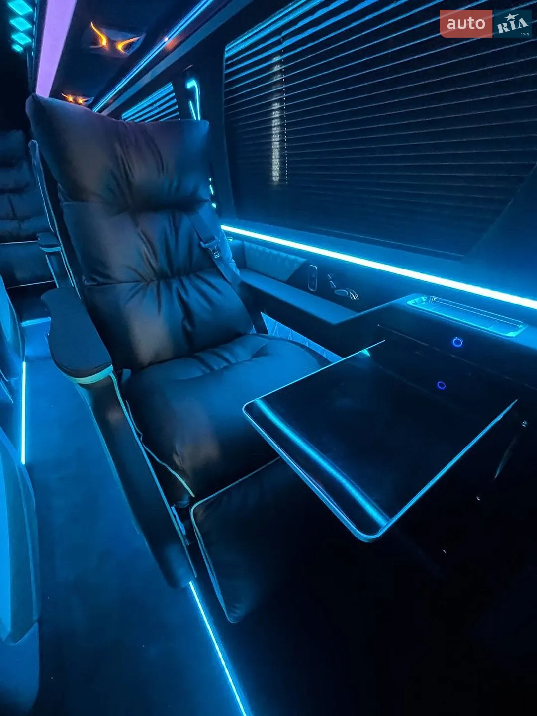 2021 Mercedes-Benz Sprinter - мініатюра 30