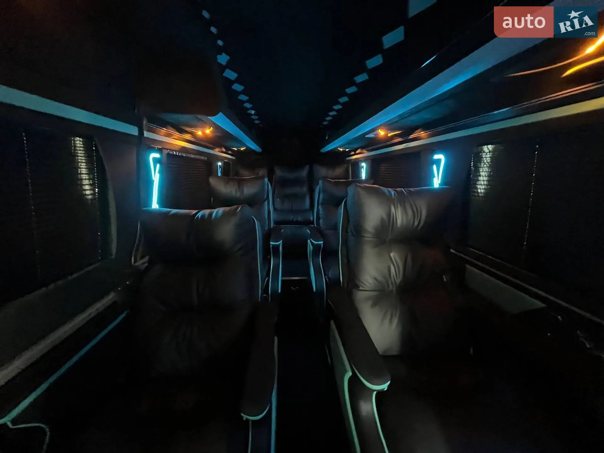 2021 Mercedes-Benz Sprinter - мініатюра 40