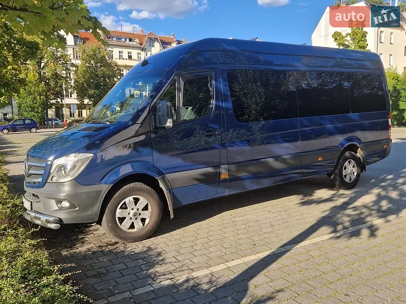 Mercedes-Benz Sprinter