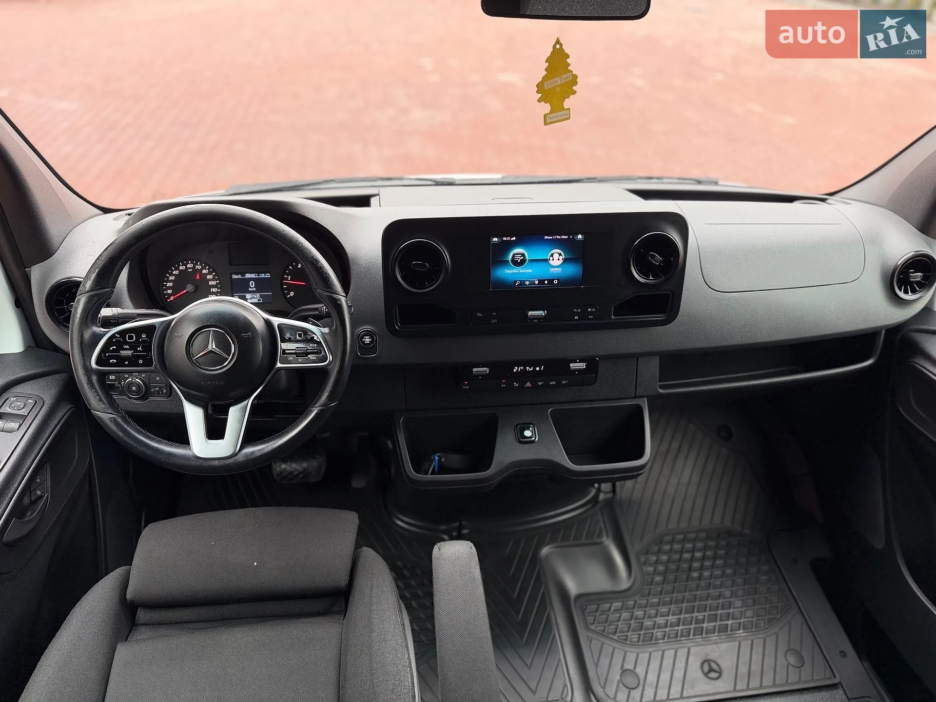2018 Mercedes-Benz Sprinter - мініатюра 29