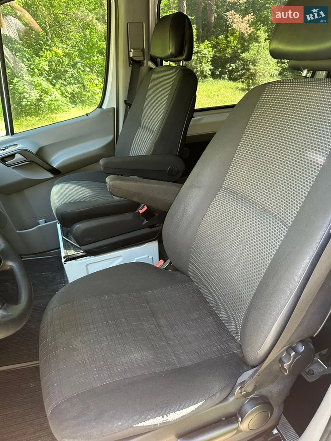 2011 Mercedes-Benz Sprinter - мініатюра 12