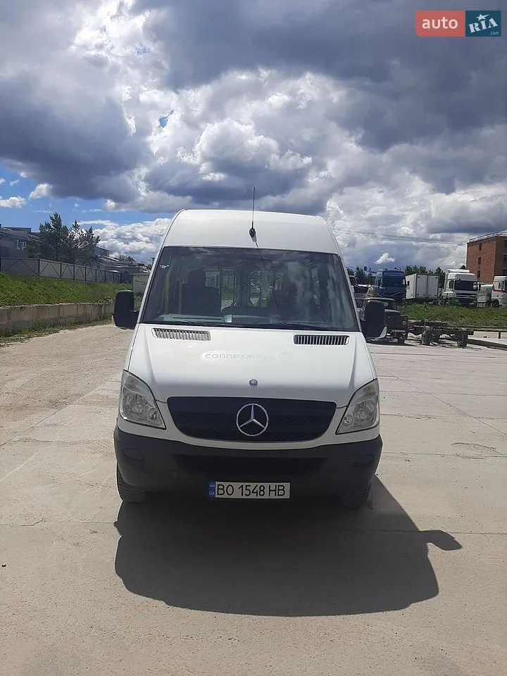 2012 Mercedes-Benz Sprinter - мініатюра 20