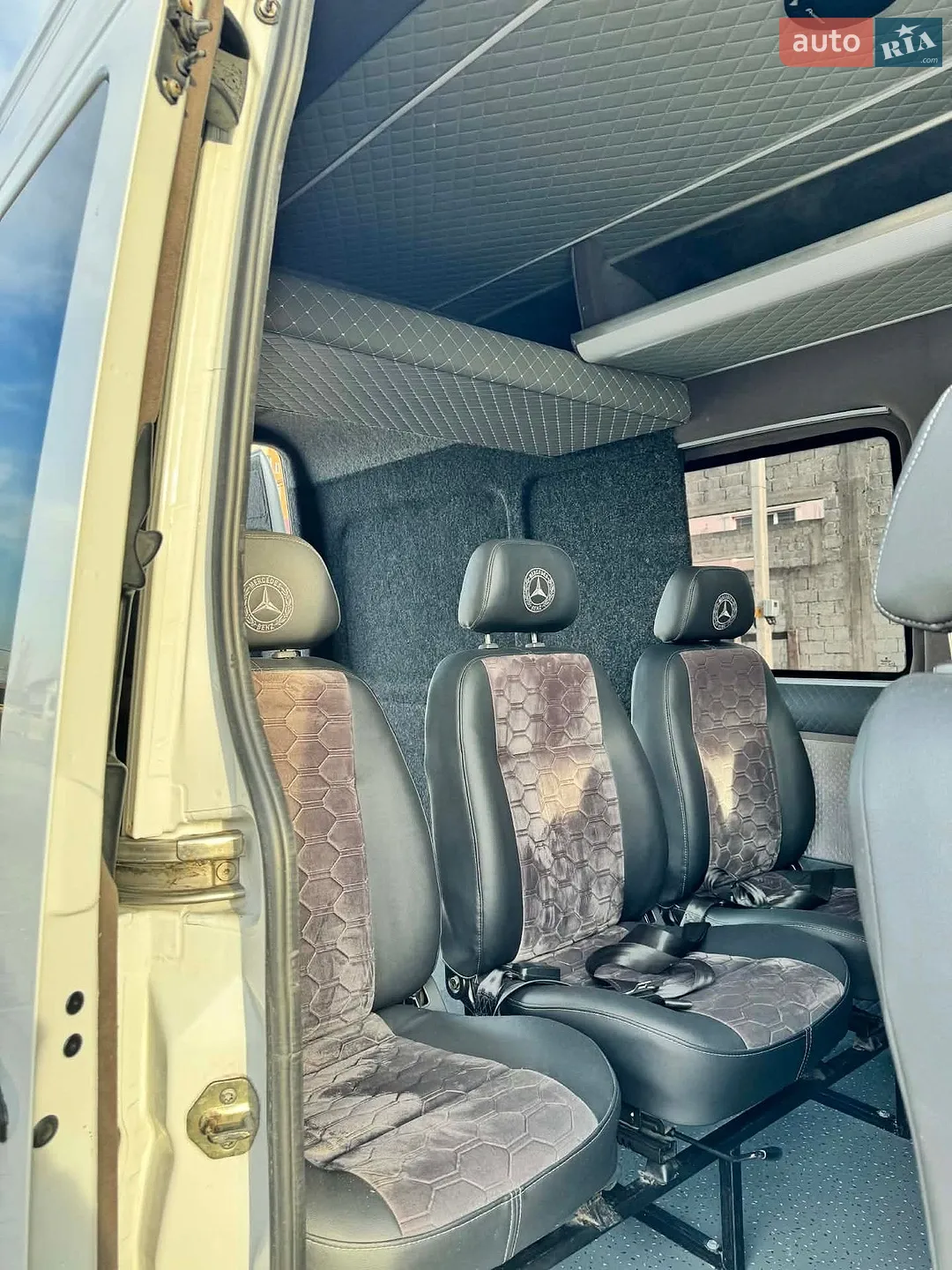 2019 Toyota Land Cruiser - мініатюра 18