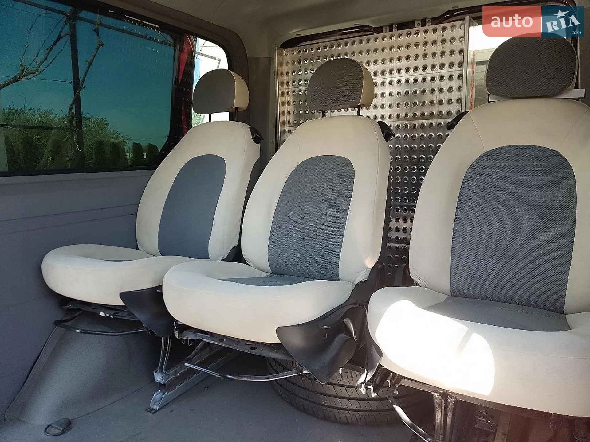 2012 Mercedes-Benz Sprinter - мініатюра 9