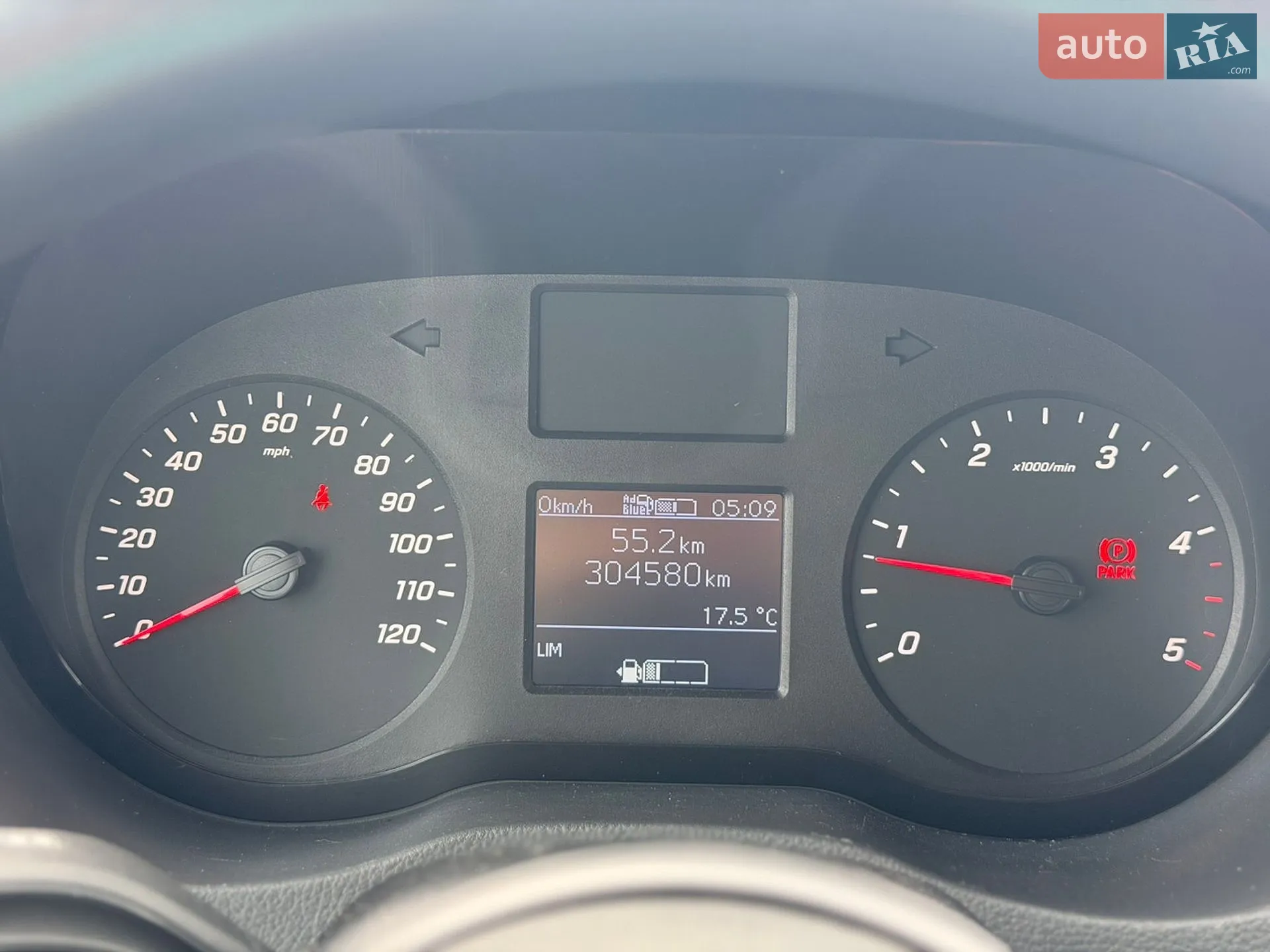 2020 Mercedes-Benz Sprinter - мініатюра 23