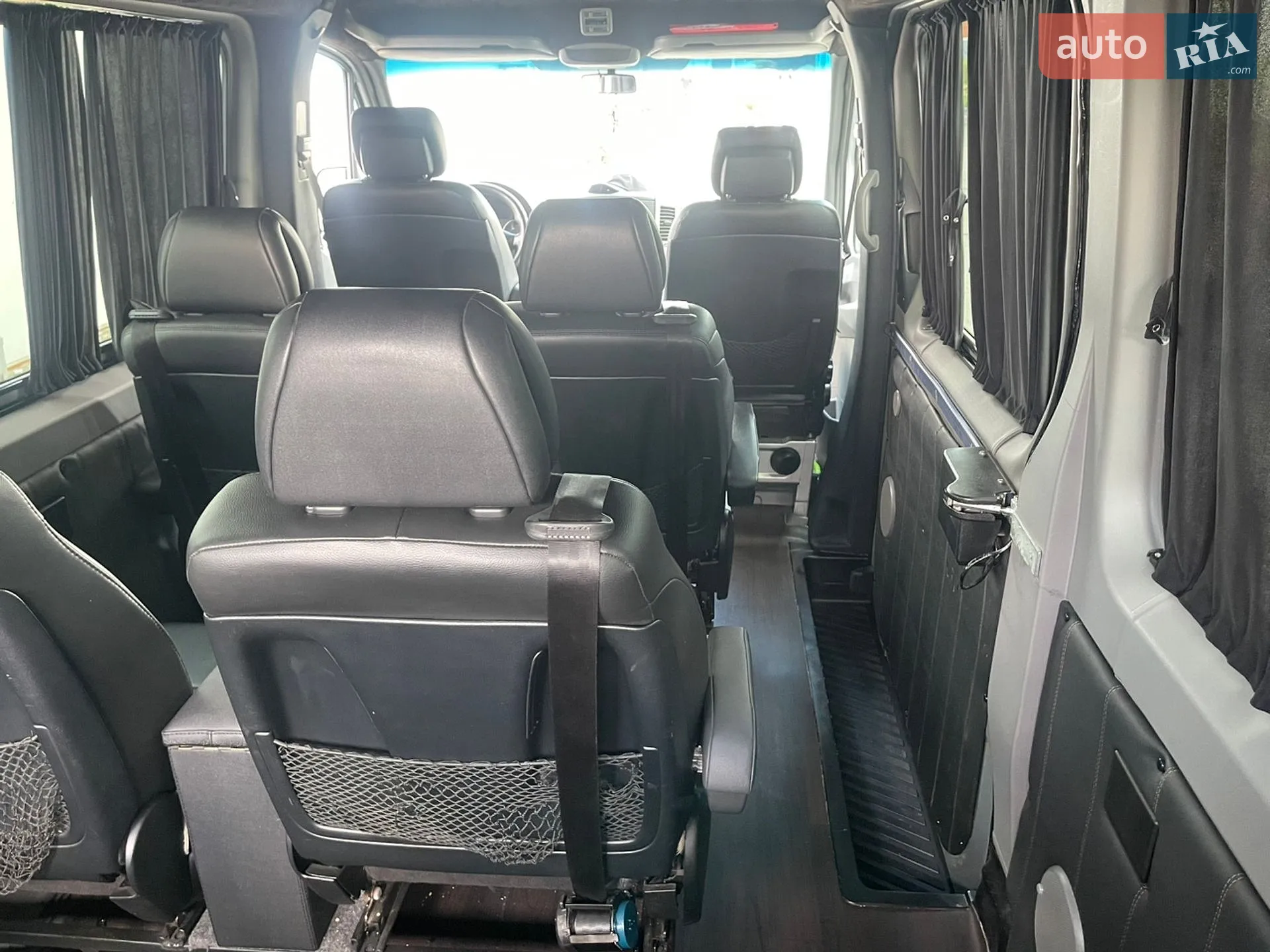 2011 Mercedes-Benz Sprinter - мініатюра 27