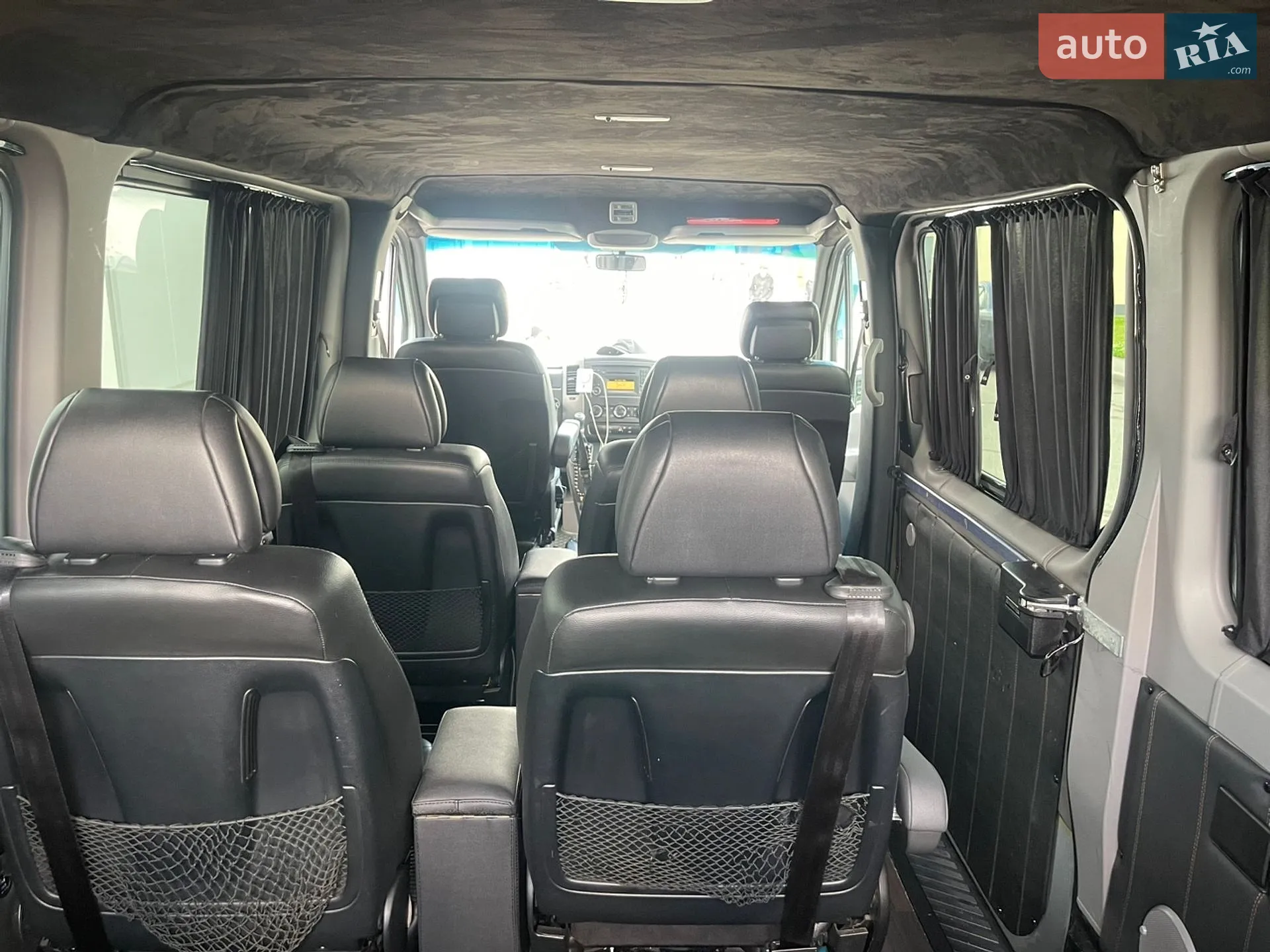 2011 Mercedes-Benz Sprinter - мініатюра 32