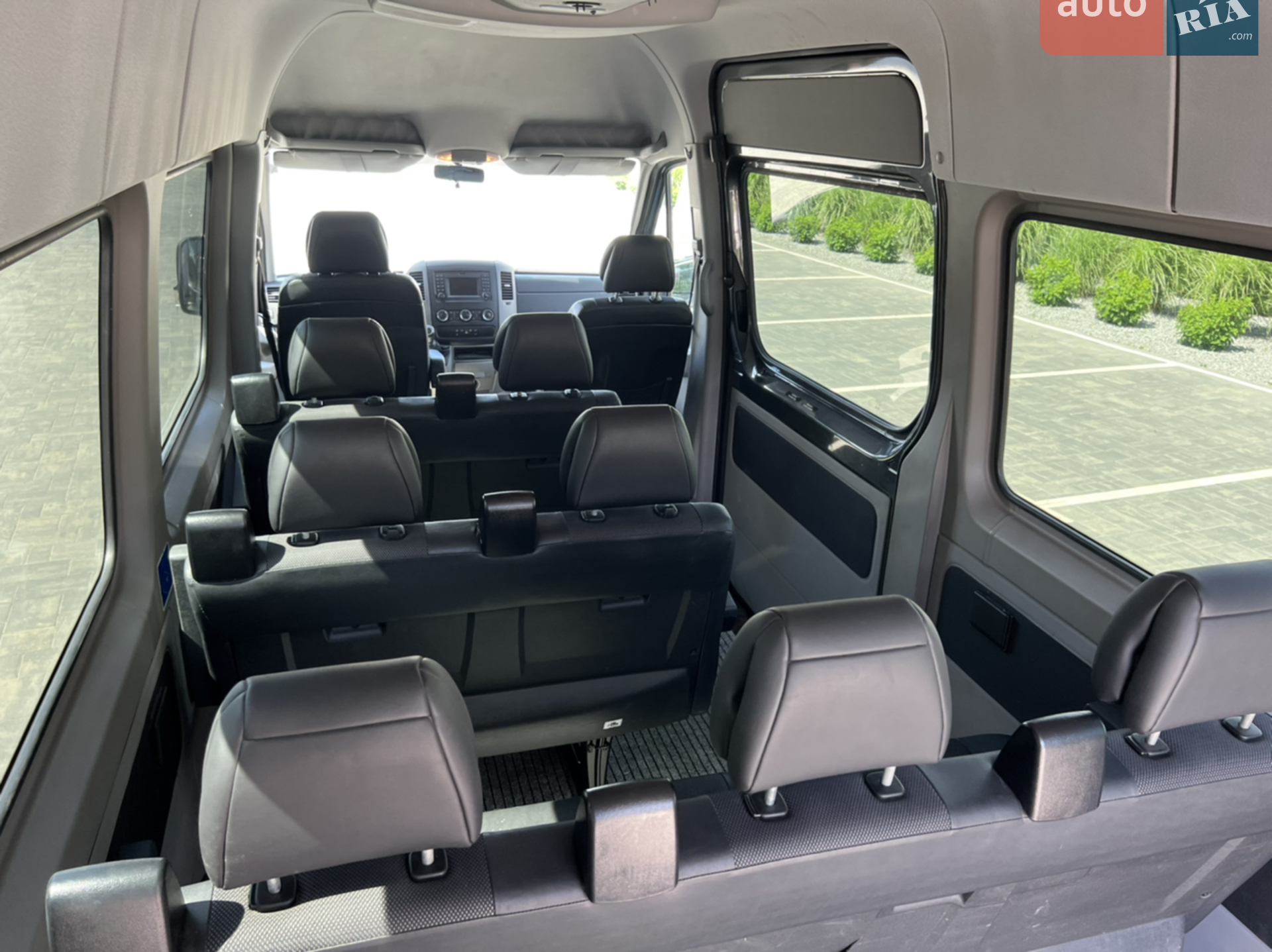 2015 Mercedes-Benz Sprinter - мініатюра 38