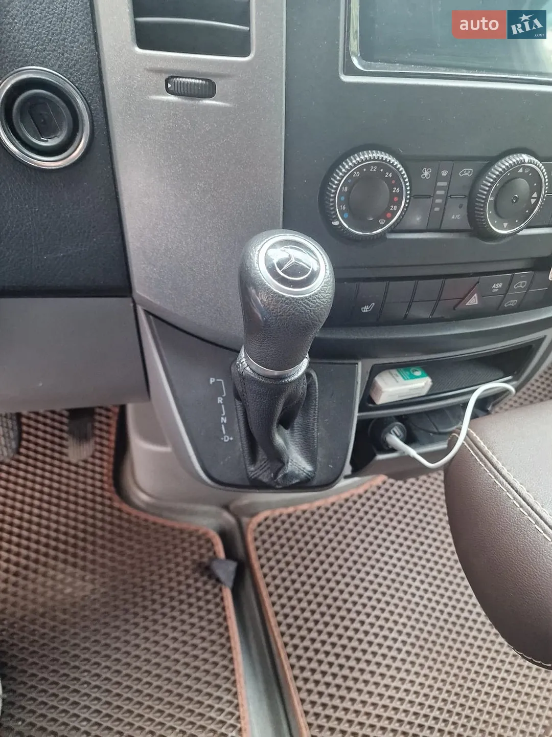 2014 Mercedes-Benz Sprinter - мініатюра 13