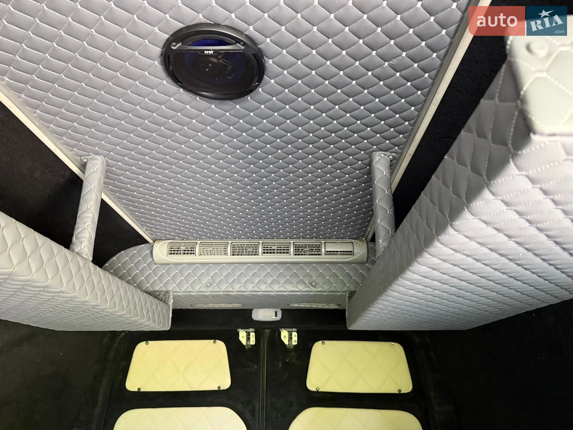 2018 Mercedes-Benz Sprinter - мініатюра 16