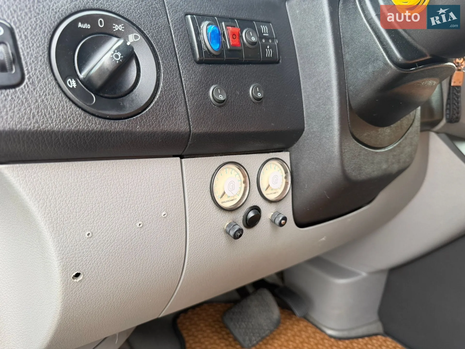 2015 Mercedes-Benz Sprinter - мініатюра 27