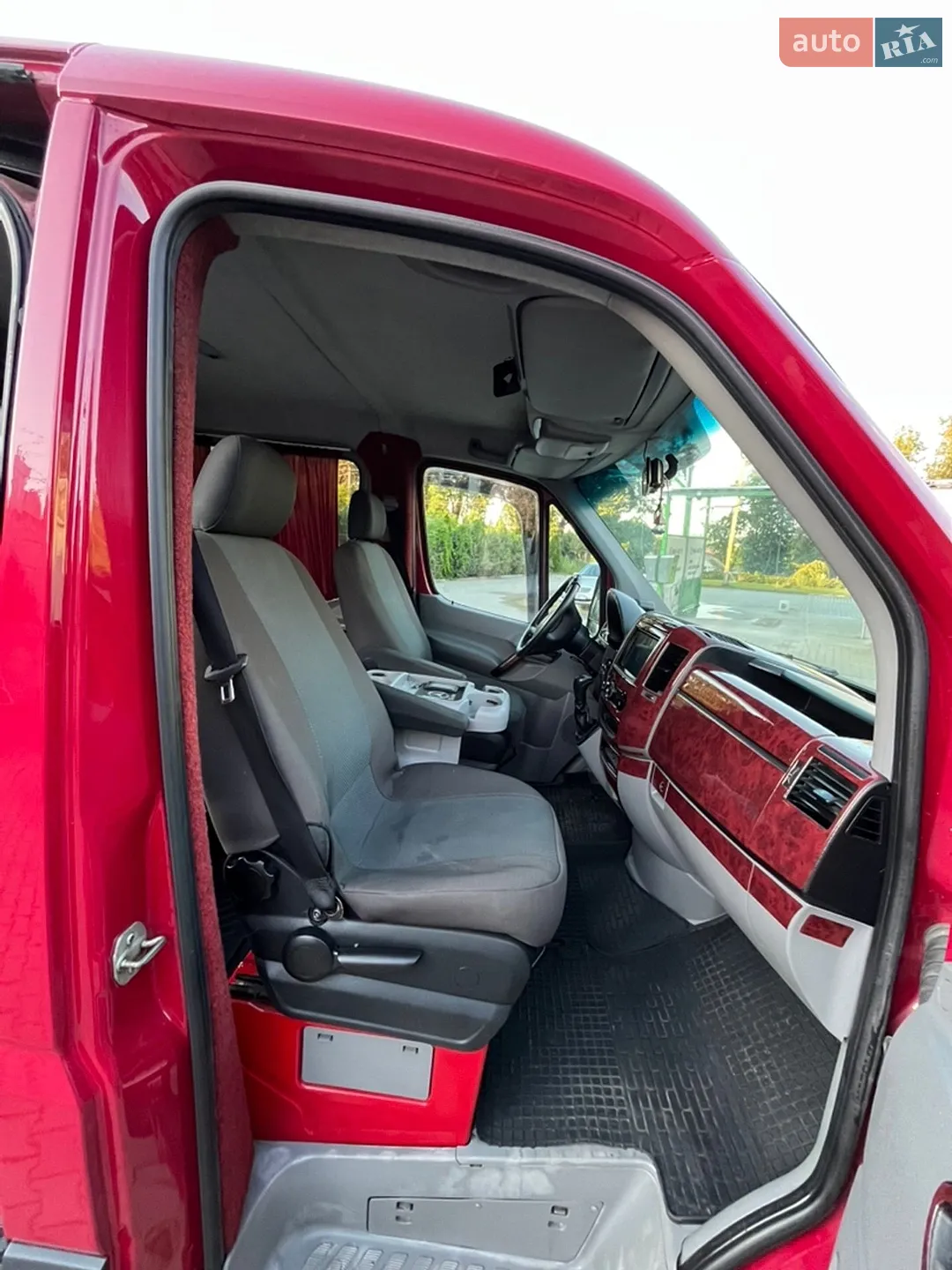 2011 Mercedes-Benz Sprinter - мініатюра 21