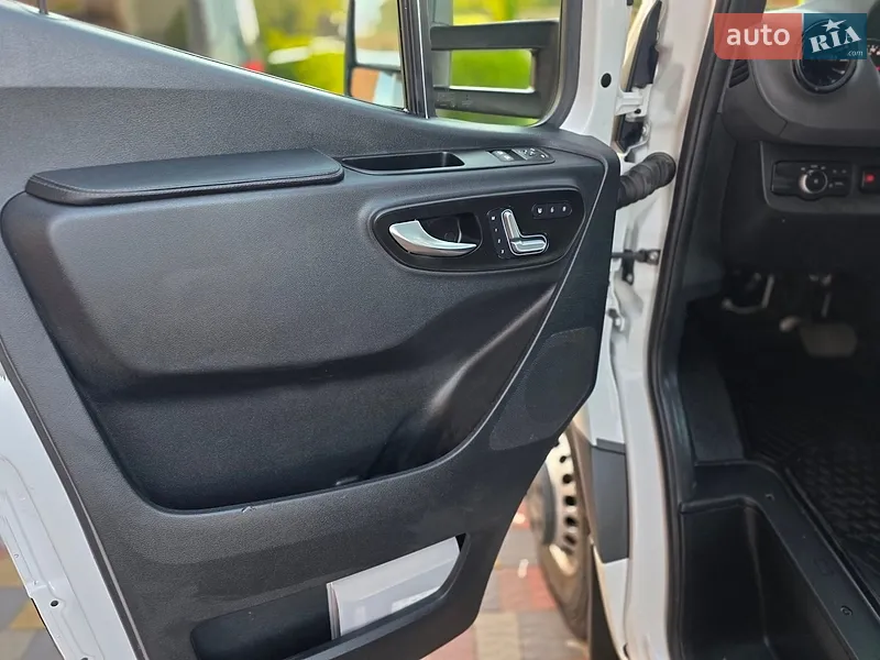 Mercedes-Benz Sprinter 2018 VIN WDAPF4CD1KN011486 фото оголошення 9 з 54