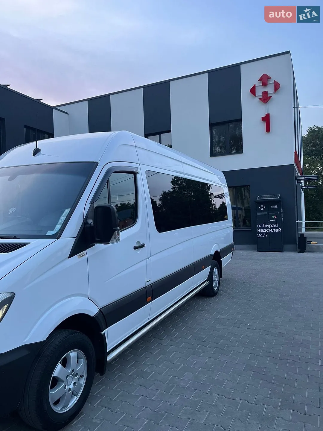 2015 Mercedes-Benz Sprinter - фото 1