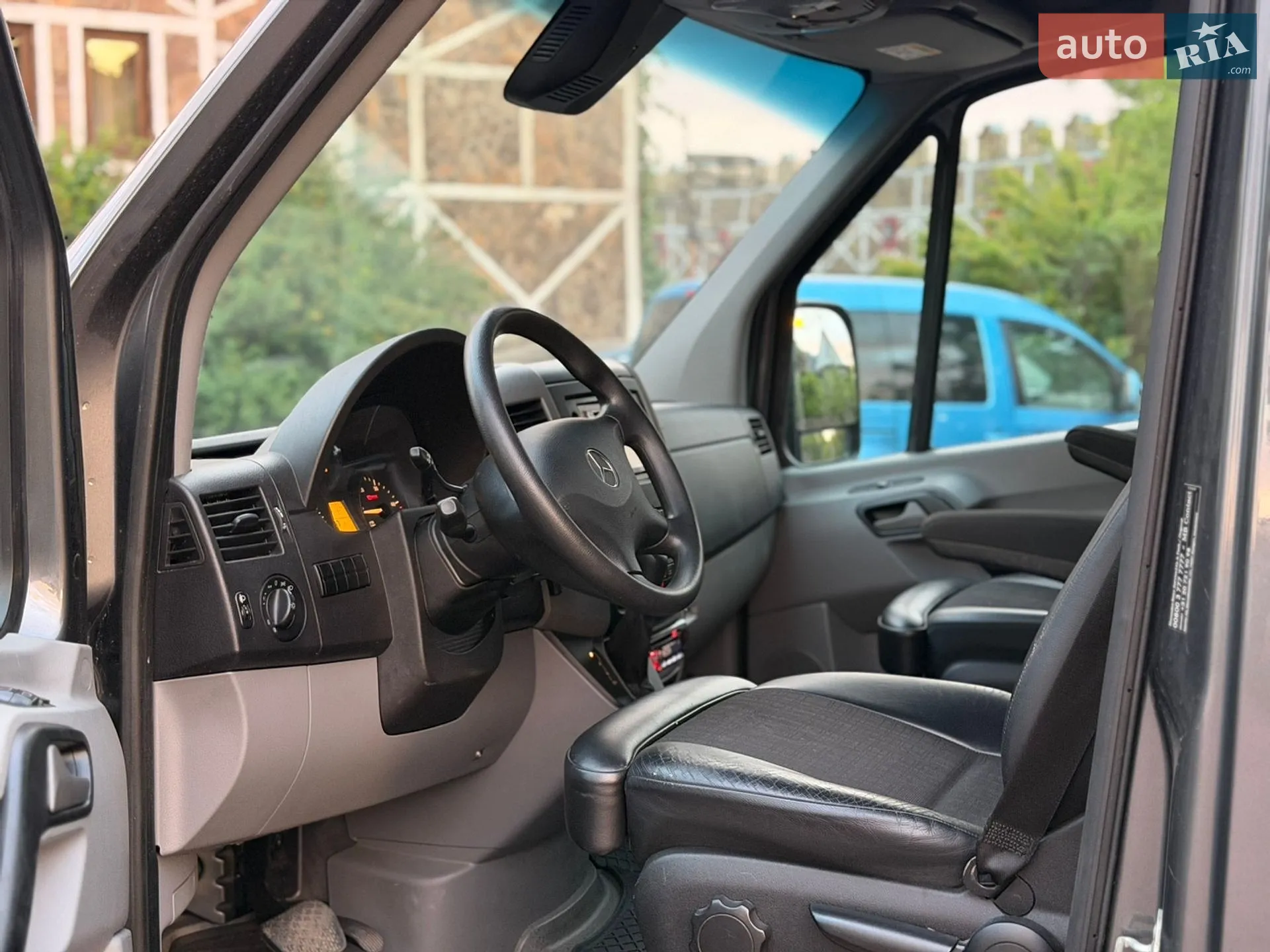 2018 Mercedes-Benz Sprinter - мініатюра 27