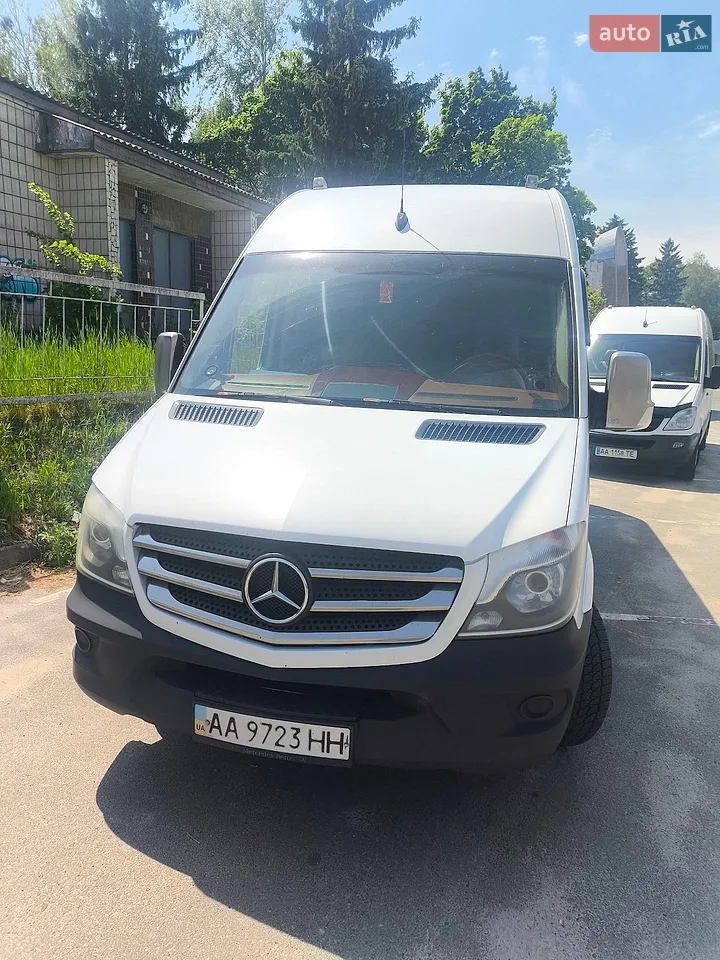 2011 Mercedes-Benz Sprinter - мініатюра 36