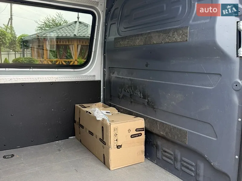 Mercedes-Benz Sprinter 2019 VIN WD4PF1CD2KP141847 фото оголошення 11 з 54